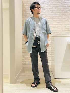 「アイテム（スラックス）」を使った、片山さん（メンズ・165cm・40代）の夏コーディネート
