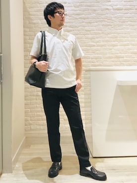 「アイテム（チノパンツ）」を使った、片山さん（メンズ・165cm・40代）の夏コーディネート