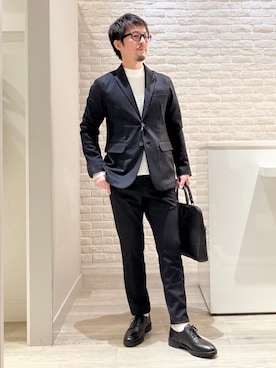 「アイテム（スラックス）」を使った、片山さん（メンズ・165cm・40代）の冬コーディネート