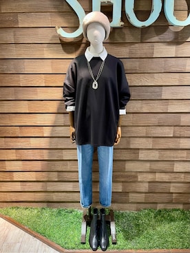 「SHOO・LA・RUE（シューラルー）の◆【体型カバー】なめらかタッチ ダンボール ドルマン切り替えトップス（Tシャツ/カットソー、ブラック系）」を使った、関口 梨沙さん（レディース）の秋コーディネート