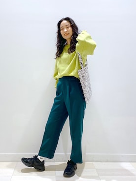 「Coming soon…」｜「アイテム（スウェット）」を使った、YUKARIさん（レディース・169cm）の秋コーディネート