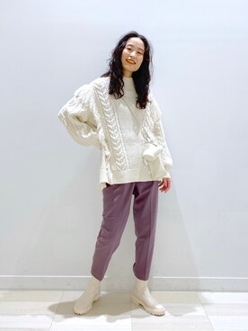 「袖ボリューム」｜「アイテム（スラックス）」を使った、YUKARIさん（レディース・169cm）の秋コーディネート