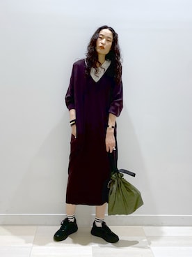 「GLOBAL WORK（グローバルワーク）のアイテム（エコバッグ/サブバッグ）」を使った、YUKARIさん（レディース・169cm）の秋コーディネート