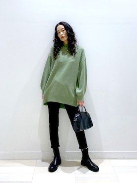 「GLOBAL WORK（グローバルワーク）のウツクシルエットデニムスリム/954886（デニムパンツ）」を使った、YUKARIさん（レディース・169cm）の秋コーディネート