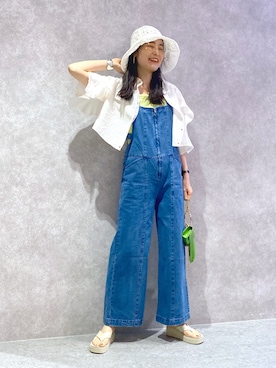 「JEANASIS（ジーナシス）のアイテム（サロペット/オーバーオール）」を使った、YUKARIさん（レディース・169cm）の夏コーディネート