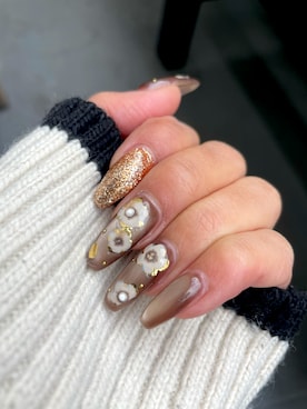 「アイテム（マニキュア/ジェルネイル）」を使った、Akiさん（レディース・154cm）の秋コーディネート