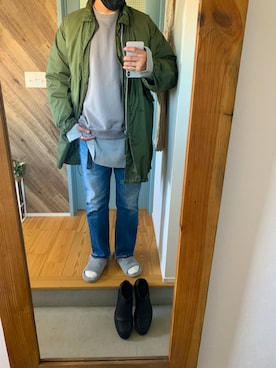 「Graphpaper（グラフペーパー）のアイテム（スウェット）」を使った、TOMOYAさん（メンズ・183cm）の冬コーディネート
