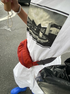 「アイテム（ボディバッグ/ウエストポーチ）」を使った、OSUSHIさん（レディース・158cm）の秋コーディネート