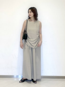「A part by（アパートバイ）のサイドタックノースリセットアップ（セットアップ、ベージュ系）」を使った、sakiさん（レディース・162cm）の夏コーディネート