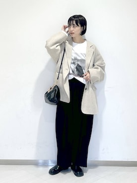 「アイテム（スラックス）」を使った、sakiさん（レディース・162cm・30代）の秋コーディネート