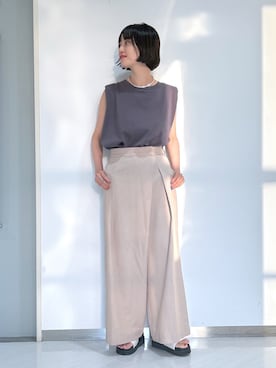「ラップパンツ」｜「アイテム（スラックス）」を使った、sakiさん（レディース・162cm）の夏コーディネート