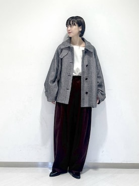 「アイテム（ステンカラーコート）」を使った、sakiさん（レディース・162cm）の秋コーディネート