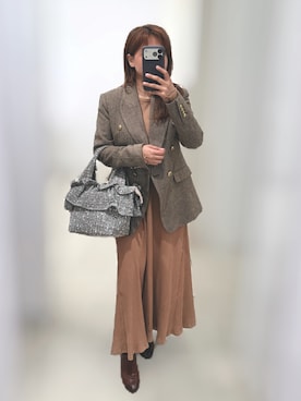「saha by ellieeのアイテム（ハンドバッグ、グレー系）」を使った、Lenさん（レディース・151cm）の春コーディネート