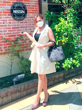 「Kenneth Jay Lane（ネスジェイレーン）のアイテム」を使った、Lenさん（レディース・151cm）の夏コーディネート