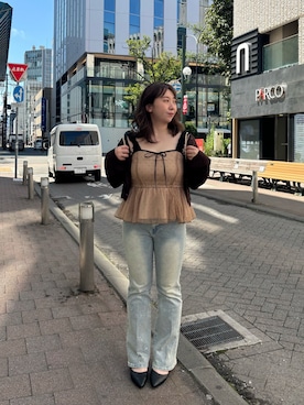 「one after another NICE CLAUP(ワンアフターアナザーナイスクラップ)の配色ペプラムブラウス(シャツ/ブラウス、ベージュ系)」を使った、小川こゆきさん(レディース・152cm)の夏コーディネート