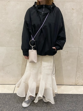 「one after another NICE CLAUP（ワンアフターアナザーナイスクラップ）のアイテム（マウンテンパーカー）」を使った、小川こゆきさん（レディース・152cm）の春コーディネート