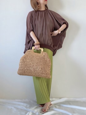 「Birthday room（バースデイルーム）のギャザーシアードルマントップス（シャツ/ブラウス）」を使った、memeさん（レディース・158cm）の夏コーディネート