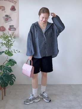 「BONLECILL（ボンルシール）の【UVカット率97%】ライトシアーギャザー 涼しげ オーバーフーディーシャツパーカー【纏うUVケア - ソルヴェール】（シャツ/ブラウス、ブルー系）」を使った、memeさん（レディース・158cm）の春コーディネート