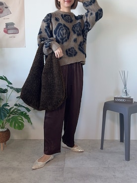 「サテンパンツ」｜「アイテム（パンプス）」を使った、memeさん（レディース・158cm）の冬コーディネート