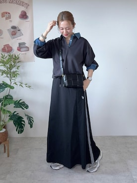 「ANGIE（アンジー）のデニム襟 ドッキング フェイクレイヤード スウェット トップス（スウェット、グレー系）」を使った、memeさん（レディース・158cm）の春コーディネート