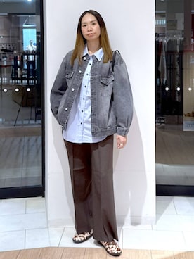 「アイテム（デニムジャケット）」を使った、がままきさん（レディース・167cm・30代）の秋コーディネート