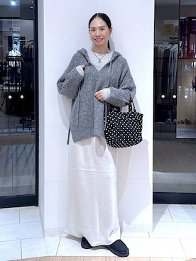 「アイテム（ネックレス）」を使った、がままきさん（レディース・167cm・30代）の秋コーディネート