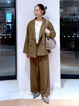 「アイテム（シュシュ）」を使った、がままきさん（レディース・167cm）の秋コーディネート