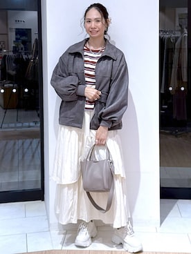 「アイテム（ピアス（両耳用））」を使った、がままきさん（レディース・167cm・30代）の秋コーディネート