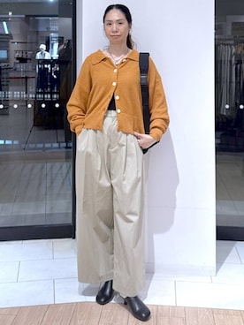 「LOWRYS FARM（ローリーズファーム）のスタイルＵＰクロスカップキャミ　100757（Tシャツ/カットソー、ブラック系）」を使った、がままきさん（レディース・167cm）の春コーディネート