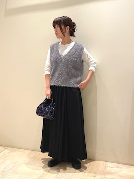 「アイテム（バッグ、ブルー系）」を使った、TSUNODAさん（レディース・160cm）の秋コーディネート