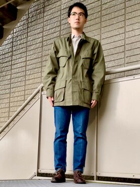 ミリタリージャケットを使った リネンシャツ のメンズ人気ファッションコーディネート Wear