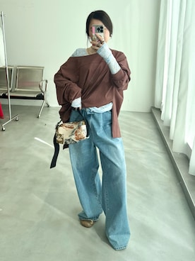「yae（ヤエ）のSuper wide mens like denim／スーパーワイドメンズライクデニム（デニムパンツ、ブルー系）」を使った、yae staffさん（レディース・154cm）の春コーディネート