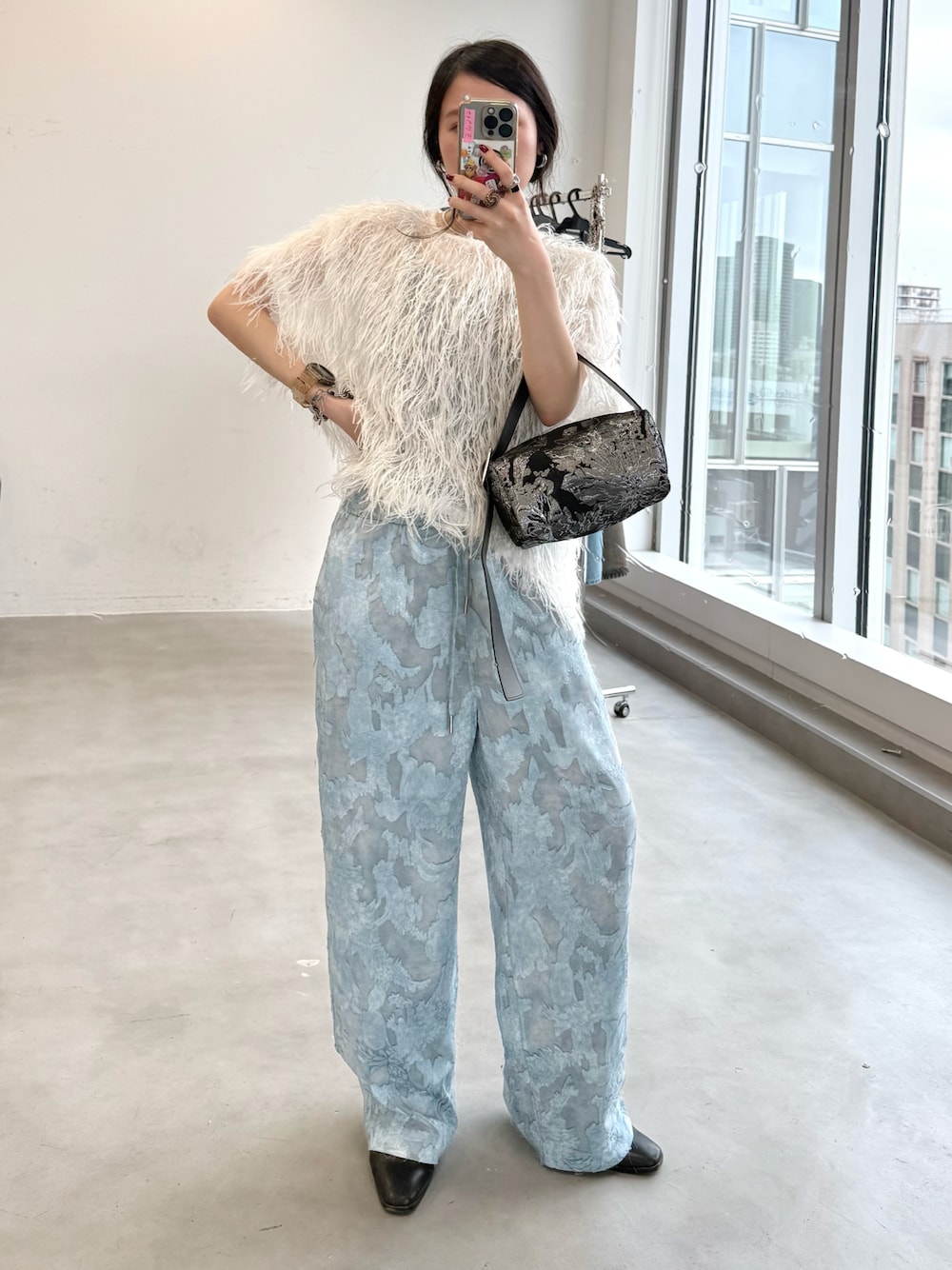 yae（ヤエ）の「Fluffy T-shirt blouse／フラッフィーTシャツブラウス