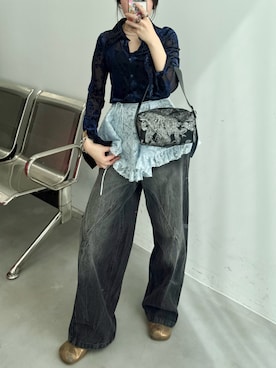 「yae（ヤエ）のSheer opal slim fit shirt / シアーオパールスリムフィットシャツ（シャツ/ブラウス、ブルー系）」を使った、yae staffさん（レディース・154cm）の春コーディネート