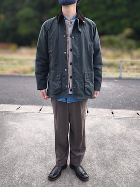 「アイテム（カバーオール）」を使った、TOROMUさん（メンズ・175cm）の冬コーディネート