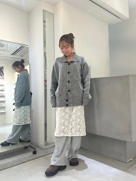 「アイテム（スウェットパンツ、シルバー系）」を使った、Lucida_梅田ESTさん（レディース・155cm）の秋コーディネート