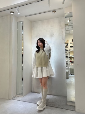 Lucida_梅田ESTさんのコーディネート