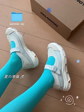 「SALOMON（サロモン）のRX MARIE-JEANNE ALPEN BLOSSOM（スニーカー、ブルー系）」を使った、haryo98さん（レディース・158cm）の春コーディネート