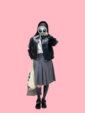 「アイテム（カチューシャ）」を使った、haryo98さん（レディース・157cm）の秋コーディネート