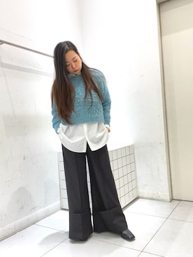 「アイテム（スラックス、ブラック系）」を使った、annaさん（レディース・160cm）の秋コーディネート