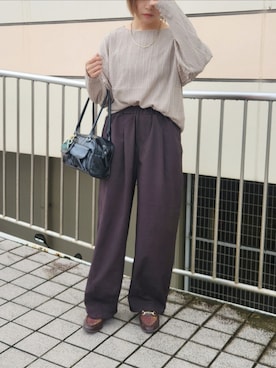 「アイテム（ボストンバッグ）」を使った、rimaさん（レディース・161cm）の秋コーディネート