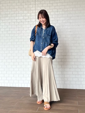 「DouDou（ドゥドゥ）の袖リブシアーデニムシャツ（シャツ/ブラウス、ブルー系）」を使った、doudouhonokaさん（レディース・160cm）の夏コーディネート