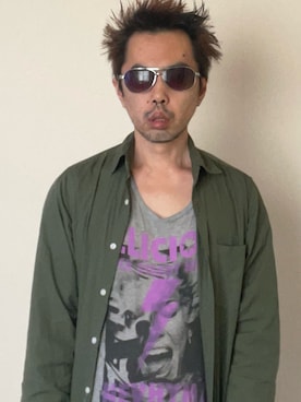 「Right-on（ライトオン）のアイテム（Tシャツ/カットソー、シルバー系）」を使った、yuukiichikou16さん（メンズ・174cm）の秋コーディネート