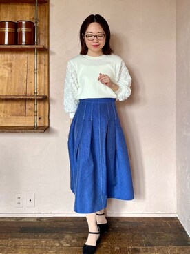 「ITS'DEMO（イッツデモ）の【手洗い可】立体チュールレース袖ニット（ニット/セーター、ホワイト系）」を使った、Saoriさんの春コーディネート
