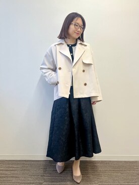「ITS'DEMO（イッツデモ）の【撥水／花粉防止／手洗い可】ショートトレンチコート（トレンチコート、ベージュ系）」を使った、Saoriさんの冬コーディネート