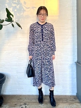 「ITS'DEMO（イッツデモ）の【ITS’DEMO × HIBIYA－KADAN】楊柳ワンピース（ワンピース、ブルー系）」を使った、Saoriさんの冬コーディネート