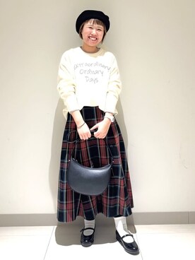 「Dessin（デッサン）の【洗える】チェック柄起毛フレアスカート（スカート、レッド系）」を使った、Liriさん（レディース・157cm）の冬コーディネート