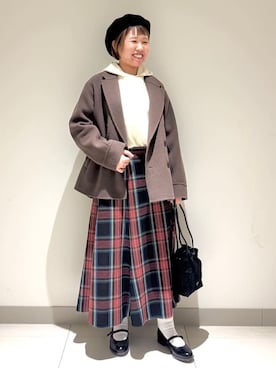 「アイテム（ピーコート、ブラウン系）」を使った、Liriさん（レディース・157cm）の冬コーディネート