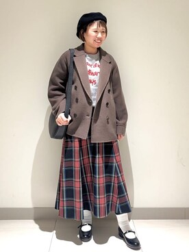 「アイテム（ピーコート、ブラウン系）」を使った、Liriさん（レディース・157cm）の冬コーディネート