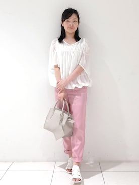 「INDIVI（インディヴィ）のアイテム」を使った、momokoさん（レディース・157cm）の夏コーディネート